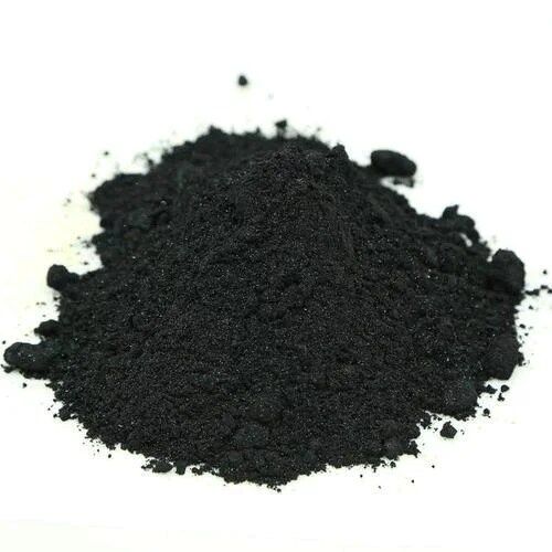Solid Ferric Chloride (FeCl₃) – High-Purity Powder for Water Treatment, Etching & Industrial Applications 1 Solid ferric chloride powder 96–98% for water treatment